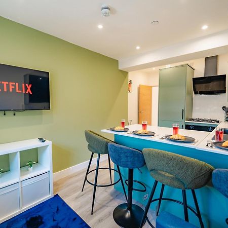 Luxury Apartments In Cardiff City Centre Екстериор снимка