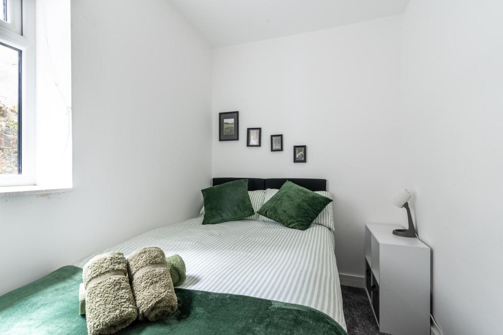 Luxury Apartments In Cardiff City Centre Екстериор снимка