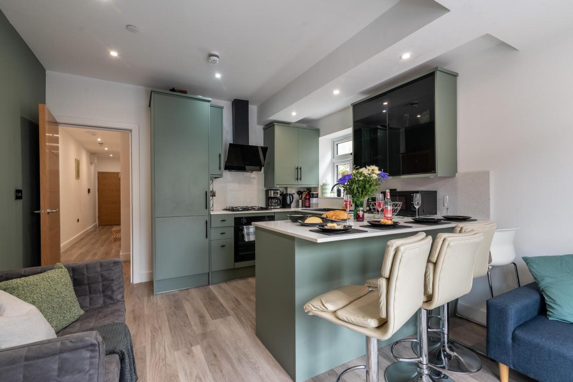 Luxury Apartments In Cardiff City Centre Екстериор снимка