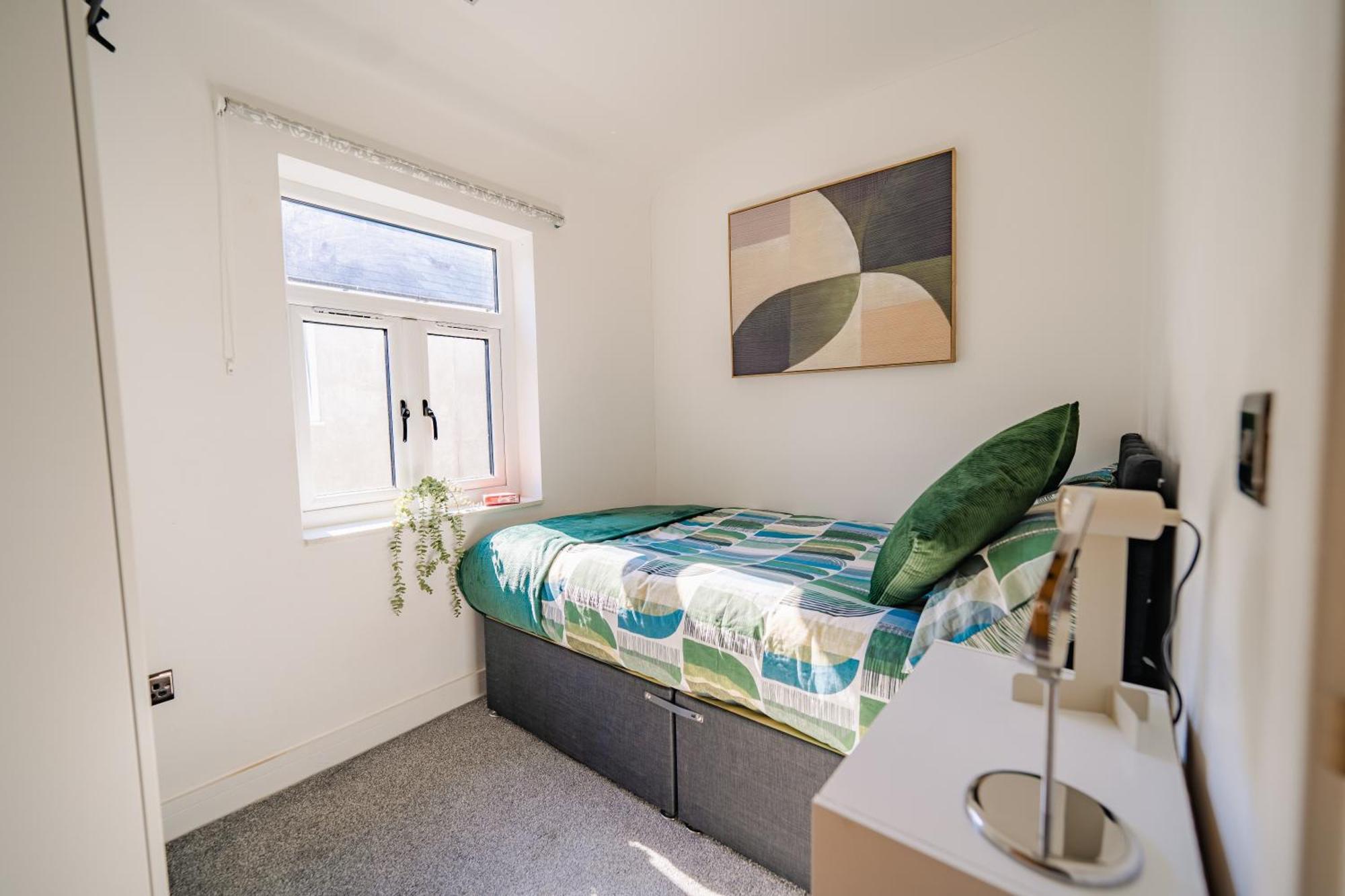 Luxury Apartments In Cardiff City Centre Екстериор снимка